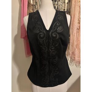 New York & Company Black Embroidered V-Neck Sleeveless Peplum Top - Size Large